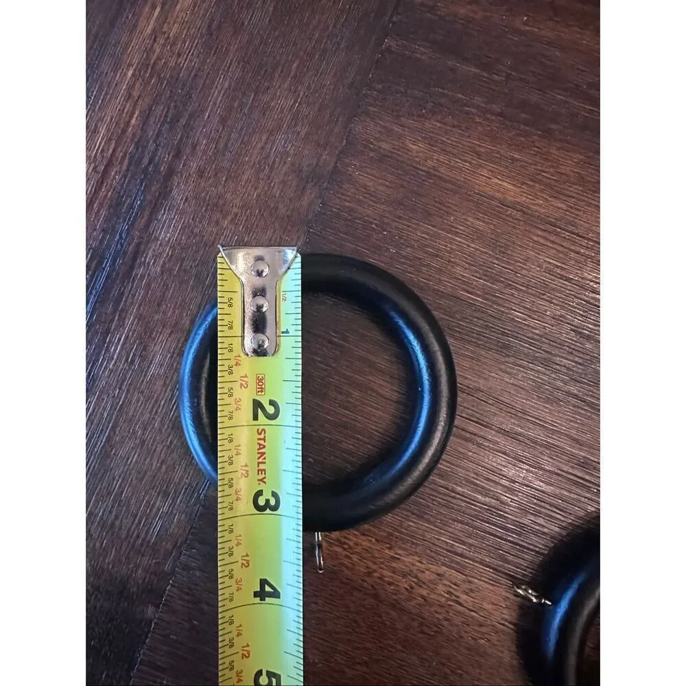 Set of 10 curtain rings
